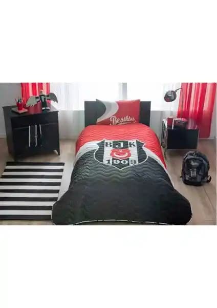 Taç Lisanslı Beşiktaş Logo Yatak Örtüsü Seti Yatak Odası Dekorasyonunda Şıklık ve Takım Ruhu