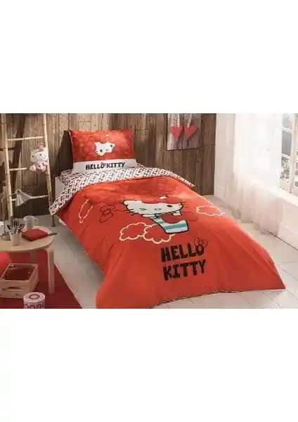 Taç Lisanslı Hello Kitty Bow Tek Kişilik Nevresim Takımı, Renkli ve Konforlu Uyku İçin Ideal