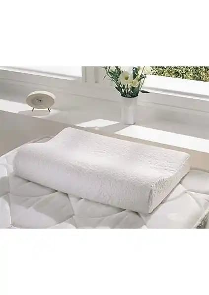 Taç Visco Yastık 40x60 cm: Ortopedik ve Konforlu Uyku Desteği Sağlayan Yastık