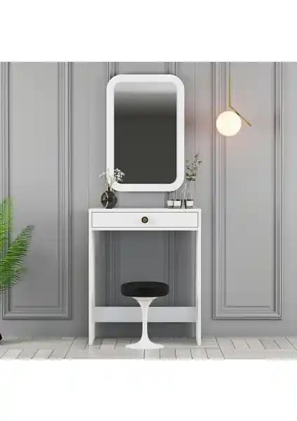 Variant Lizbon Mini Makyaj Masası Aynalı Modern ve Şık Tasarımıyla Kullanıcıların Beğenisini Kazanıyor