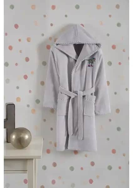 Varol Bambu Nakışlı Garson Boy Bornoz: Şık ve Konforlu Doğal Malzeme Tasarımı