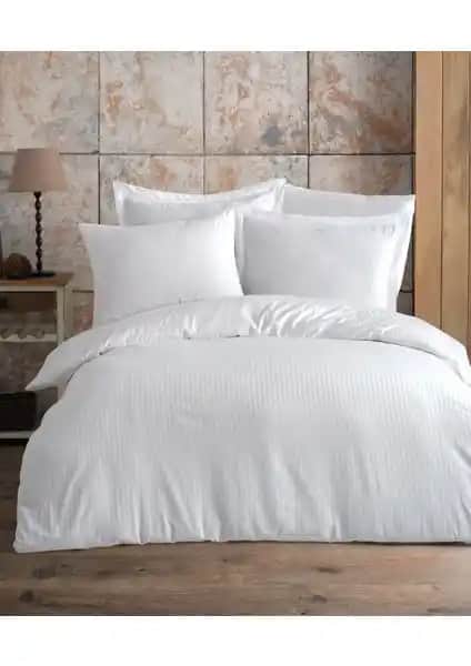 Varol Pamuk Saten Battal Boy Nevresim Takımı: Estetik ve Dayanıklı Yatak Dekorasyonu Çözümü