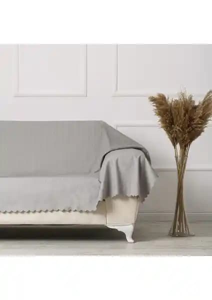 Velerde Home Batı Boy Koltuk Örtüsü: Estetik ve Fonksiyonellik Bir Arada