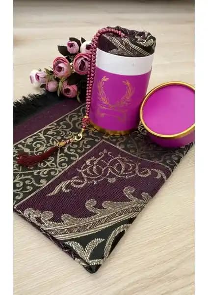 Ayhanhome Çeyizlik Hediyelik Lüks Seccade Seti Şık Tasarım ve Kullanım Kolaylığıyla