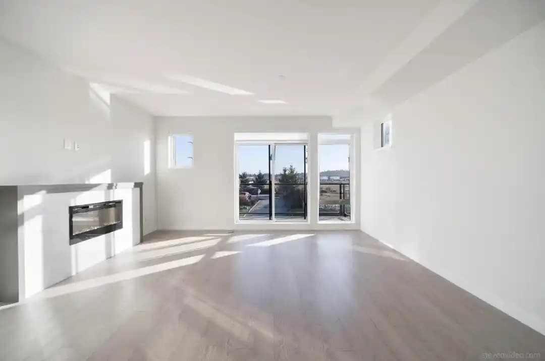 Ev Dekorasyonunda Renk ve Kişilik Katmanın Yolları: Nötr Tonlardan Canlı Tasarımlara