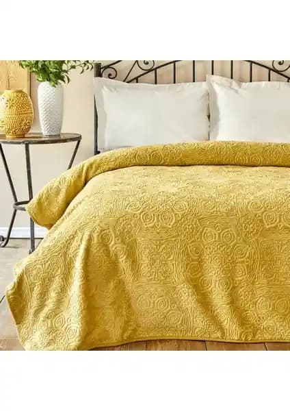 Karaca Home Scala Hardal ve Yataş Olenna Wellsoft Çift Kişilik Battaniye Karşılaştırması