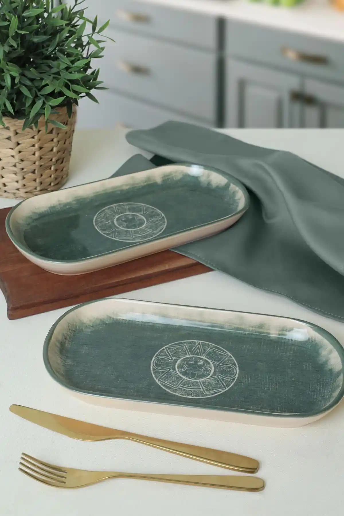 Keramika Maya Noyan Kayık Tabak 28 Cm: Modern ve Dayanıklı Seramik Tabak Seti