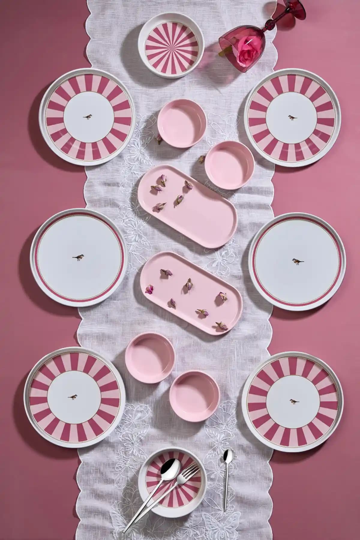 Kitchen Life 14 Parça Lovely Birds Kahvaltı Takımı: Estetik ve Dayanıklı Seramik Tasarım