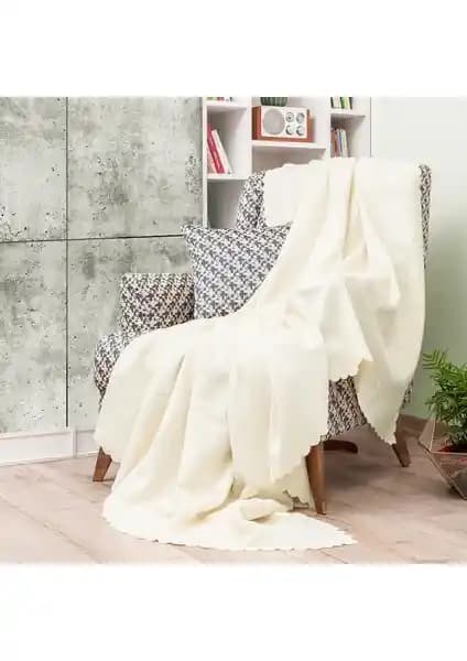 Koltuk Örtüsü Karşılaştırması: Kaymaz, Şık ve Pratik Modellerin Özellikleri
