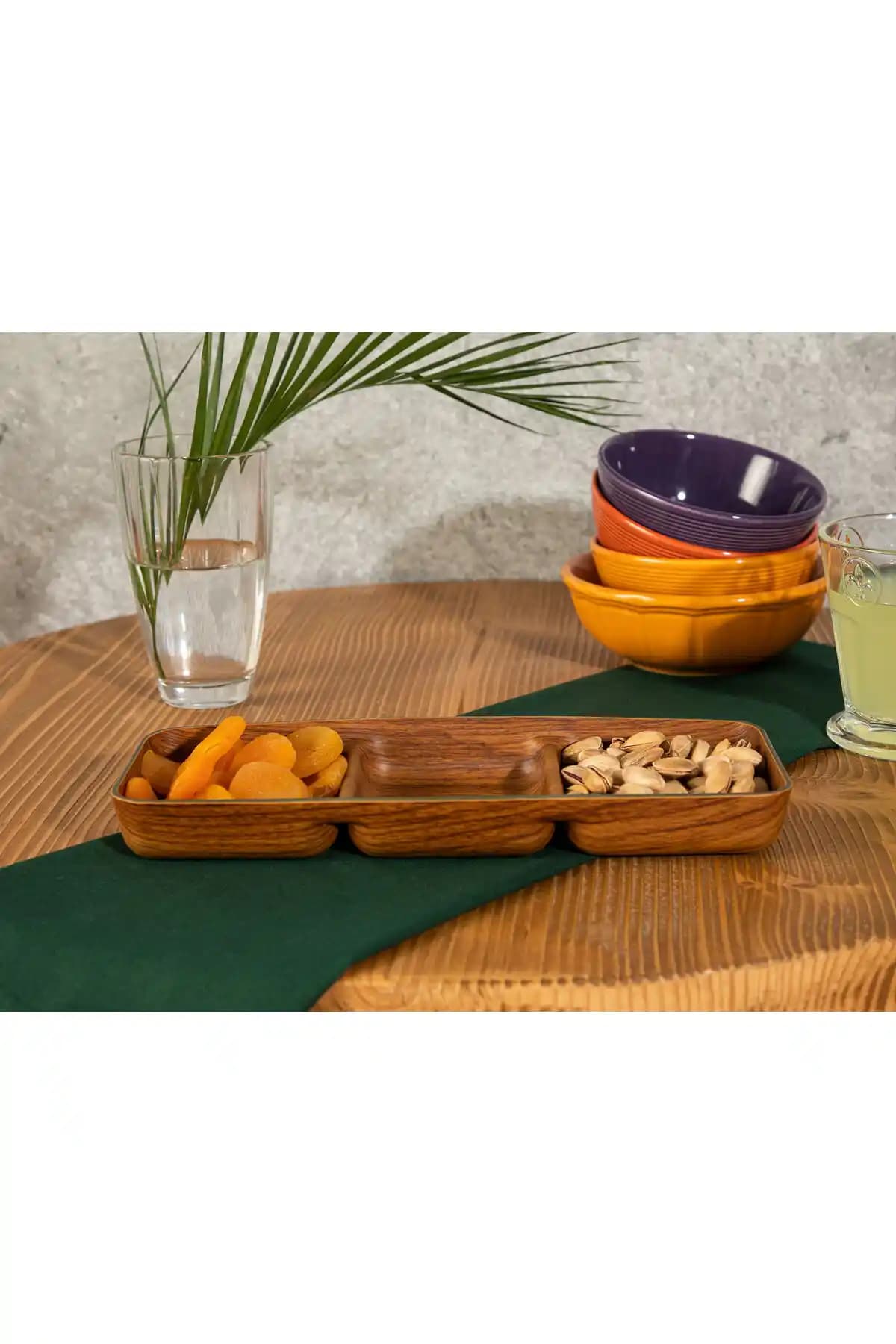 Madame Coco Marivi Üç Bölmeli Çerezlik: Şık ve Fonksiyonel Sunum Aracı