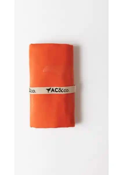 Mikrofiber Plaj Havluları Karşılaştırması: Altınyılz<dı>z ve Nabaiji Ürünleri Analizi