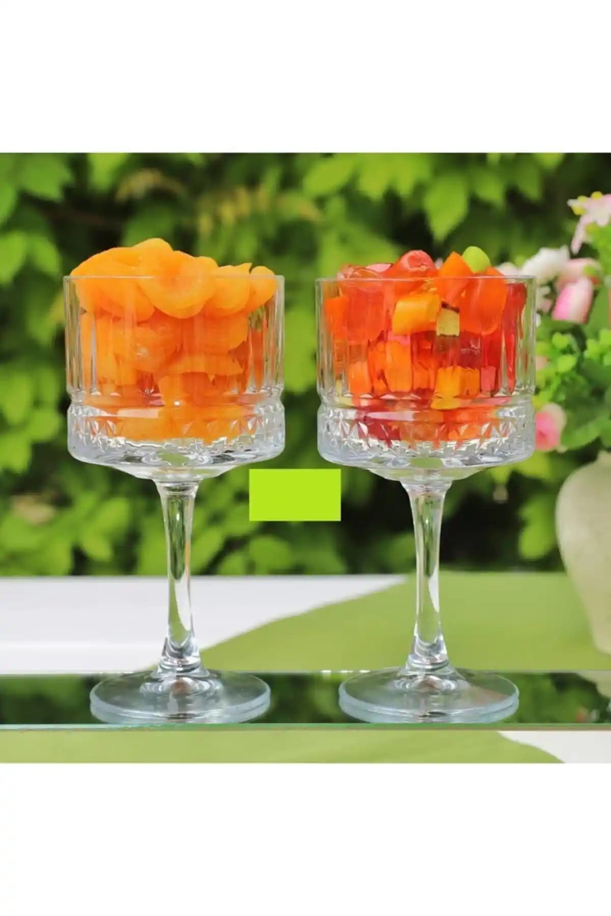 Paşabahçe Elysia Ayaklı Kadeh ile Şık ve Pratik İçecek Sunumları İçin Uygun Tercih