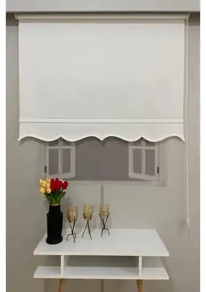 Stor Perde Seçenekleri Karşılaştırması: Bambu ve Polyester Modellerin Özellikleri