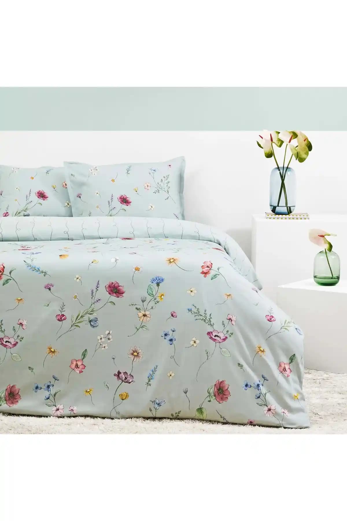 Taç Reborn Organik Pamuk Saten Nevresim Takımı SOLENE Yatak Odası Şıklığı ve Konforu İçin