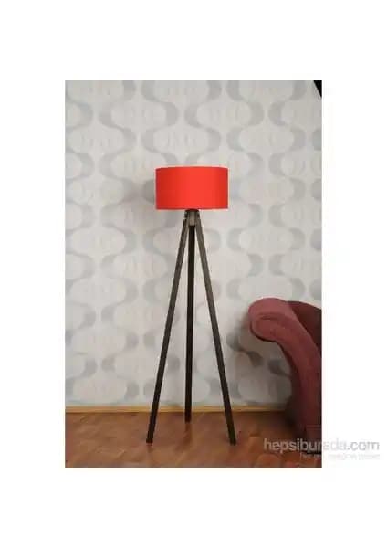 Tutta La Vita 3 Ayaklı Tripod Lambader: Modern ve Şık İç Mekan Aydınlatma Çözümü