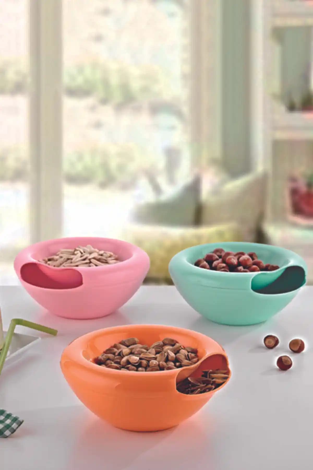 URVE Ur-3135 Hazneli Çerezlik: Estetik ve Dayanıklı Cam Malzeme ile Şık Sunum Çözümü