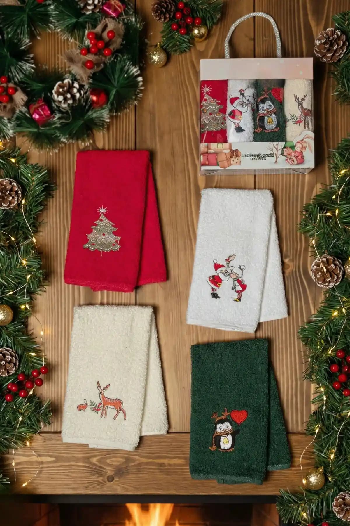 Yılbaşı Temalı 4'lü Kutulu El Havlusu Seti Mutfak Dekorasyonunda Şıklık ve Fonksiyonellik