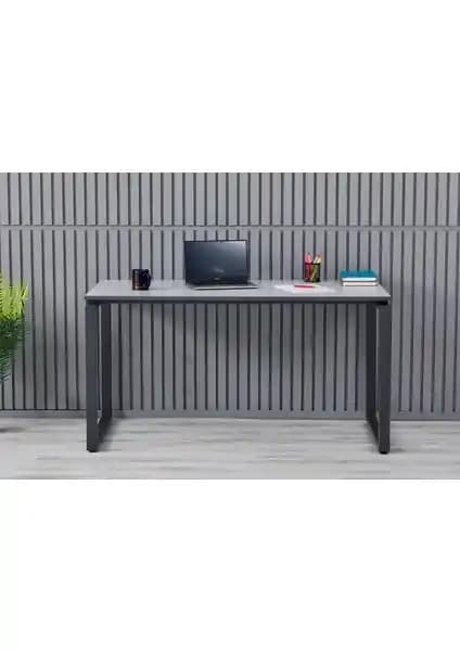 Arpelia ve Just Home Çalışma Masası Karşılaştırması: Tasarım, Malzeme ve Kullanım Özellikleri