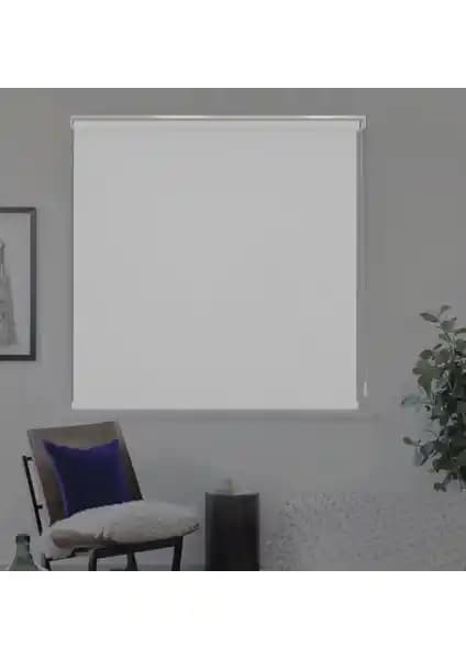 Blind-X Güneşlik Mat Stor ve Venassa Blackout Stor Perde Karşılaştırması