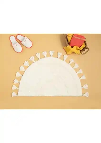 English Home Luna Pamuklu ve Paige Polyester Banyo Paspası Karşılaştırması