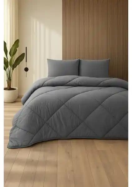 Formeya Antrasit Gri Soft Yorgan ve Yüncü Hanım Merinos Kuzu Yünü Yorgan Karşılaştırması