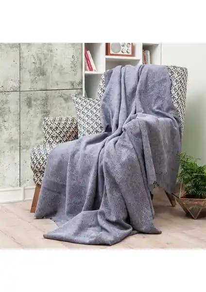 Koltuk Örtüsü Karşılaştırması: Kaymaz Şönil Jakarlı ve Pamuklu Setlerin Özellikleri