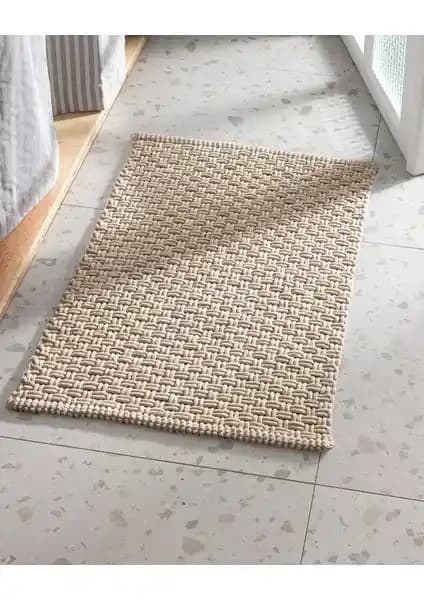 Madame Coco Najac ve Yataş Milo Banyo Paspası Setleri Karşılaştırması