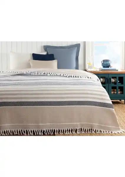 Madame Coco Sheryl ve Stephane Tek Kişilik Yatak Örtüsü Karşılaştırması