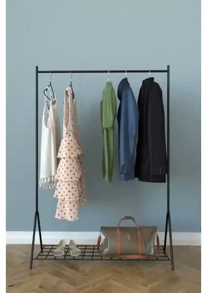 Montana Loft 1 Raflı Metal Portmanto ve Yekta Home Lucia Askılığı Karşılaştırması