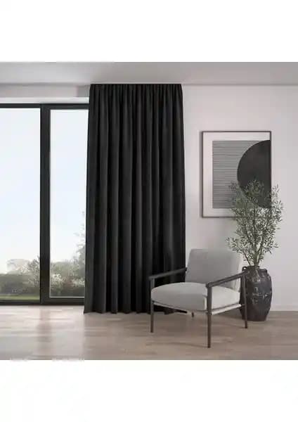 Perde Seçiminde Karşılaştırma: Kadife ve Blackout Modellerinin Özellikleri ve Kullanıcı Yorumları