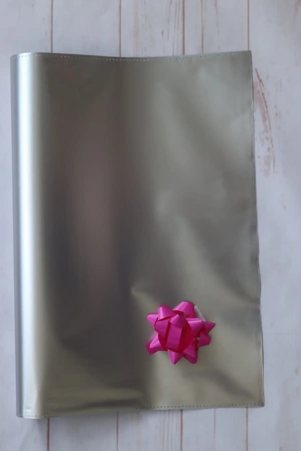 Demontecraft Gümiş Gri Yapışkanlı Hediye Paketi 40x60 cm Çoklu Alım Seçeneği
