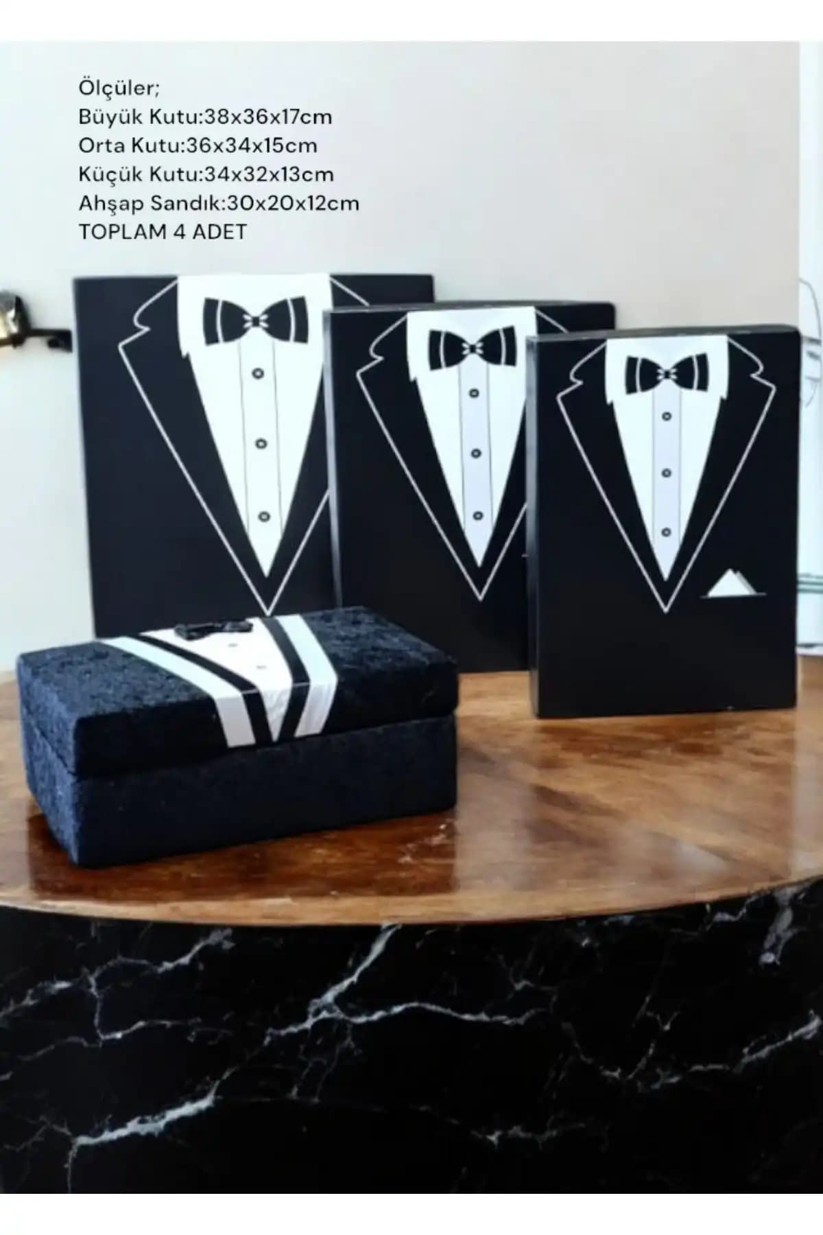 Lotusa 4'lü Damat Bohça ve Rose Bride Siyah Damat Bohça Kutusu Karşılaştırması 1