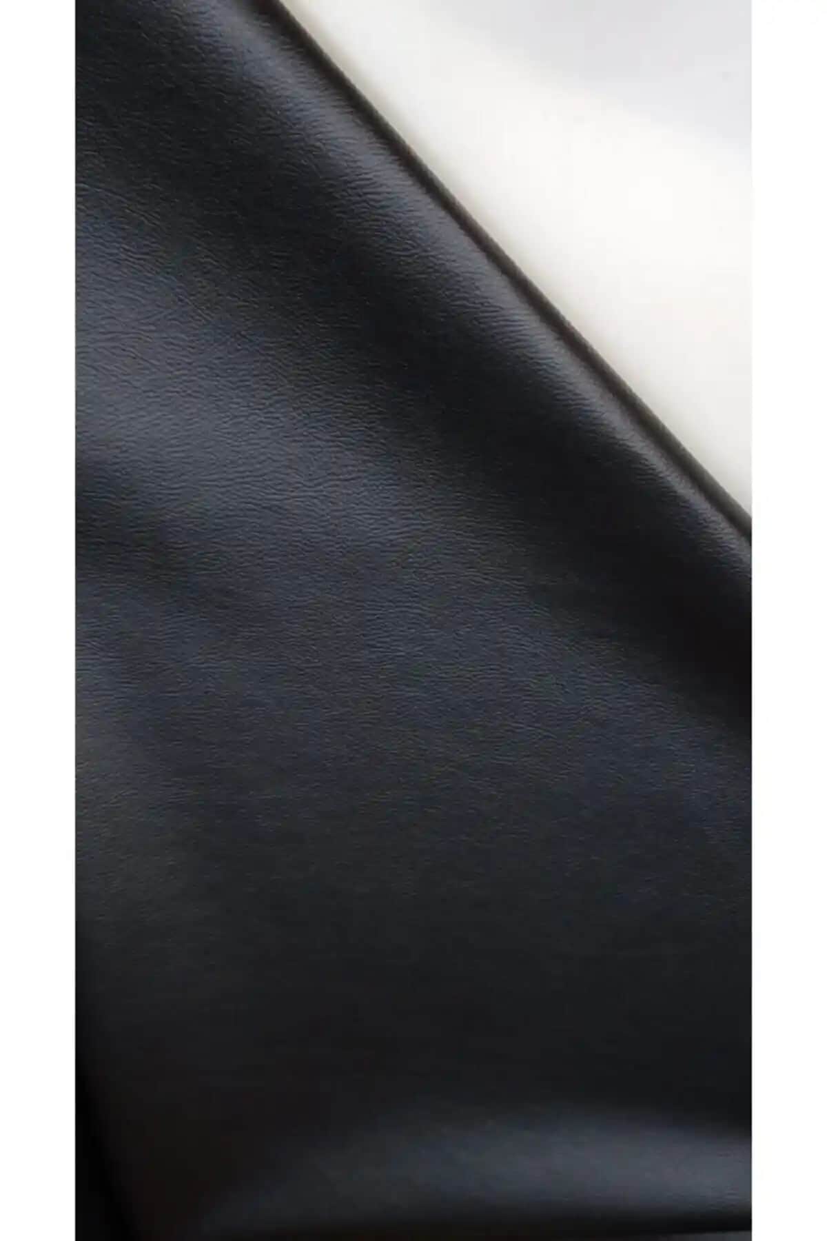 MKM Döşemelik Suni Deri ve Yerli Turkanlarhome Siyah Suni Deri Karşılaştırması