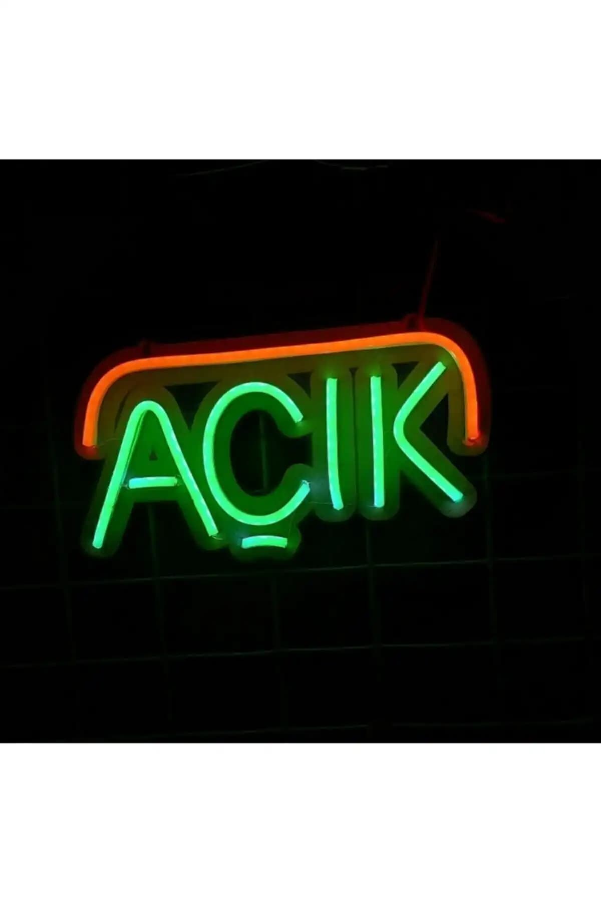 NEONLEDAÇIK ve Neon Zone Şimşek Dekoratif Işık Karşılaştırması ve Özellikleri 1