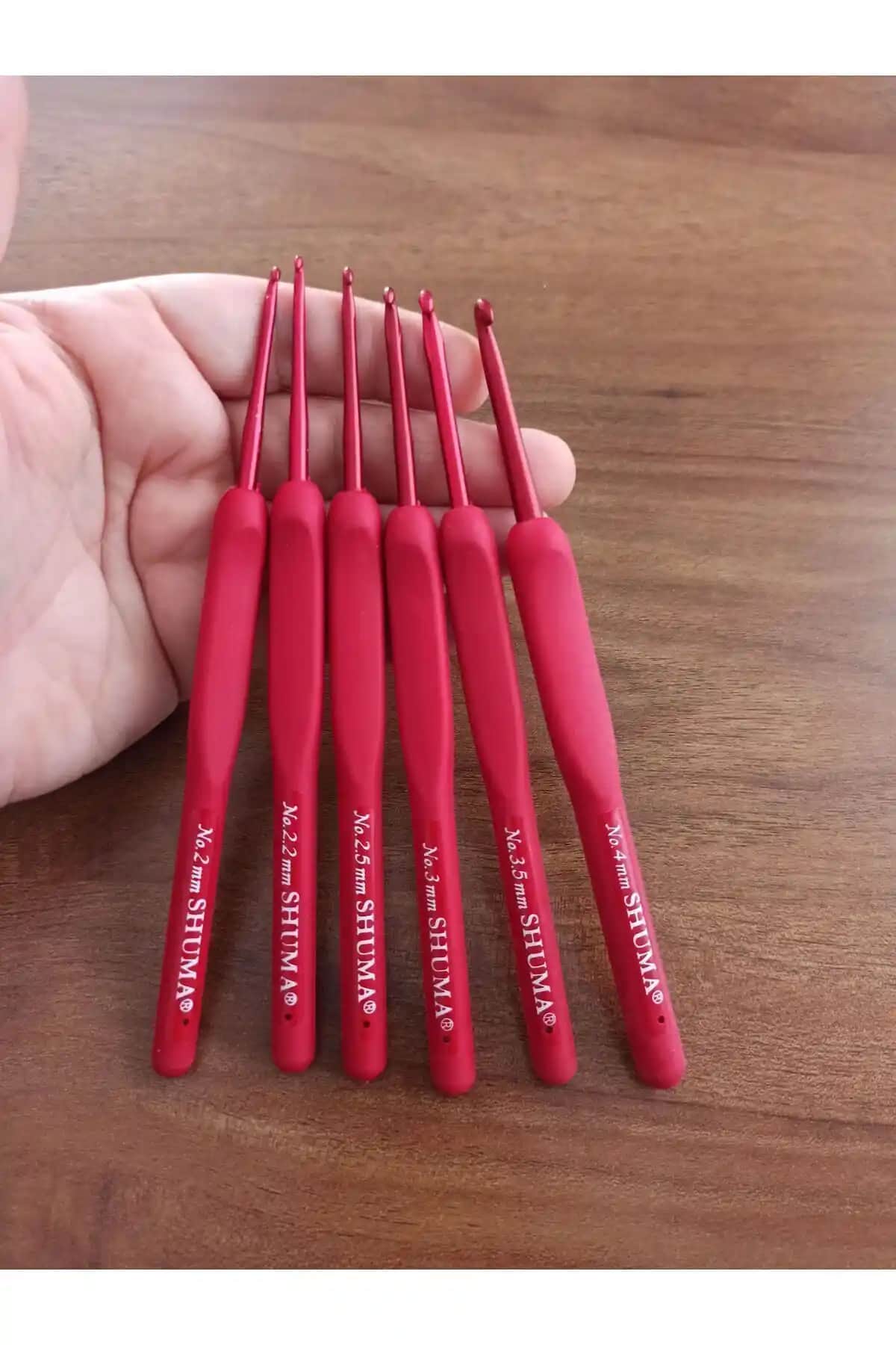 Shuma Kırmızı Silikon Tığ: Ergonomik ve Dayanıklı Örgü Aleti