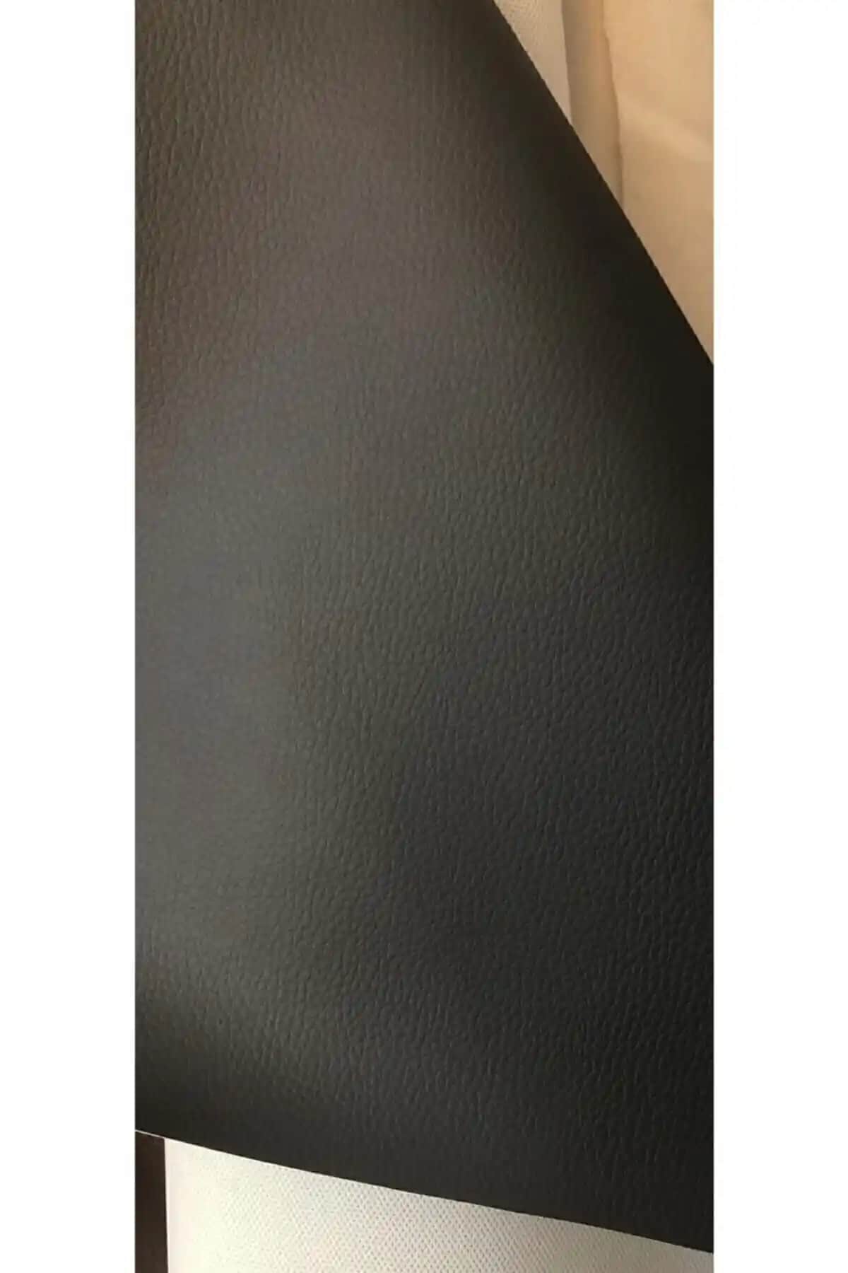 Yerli Turkanlarhome Siyah ve Kalın Suni Deri Ürünlerinin Karşılaştırması