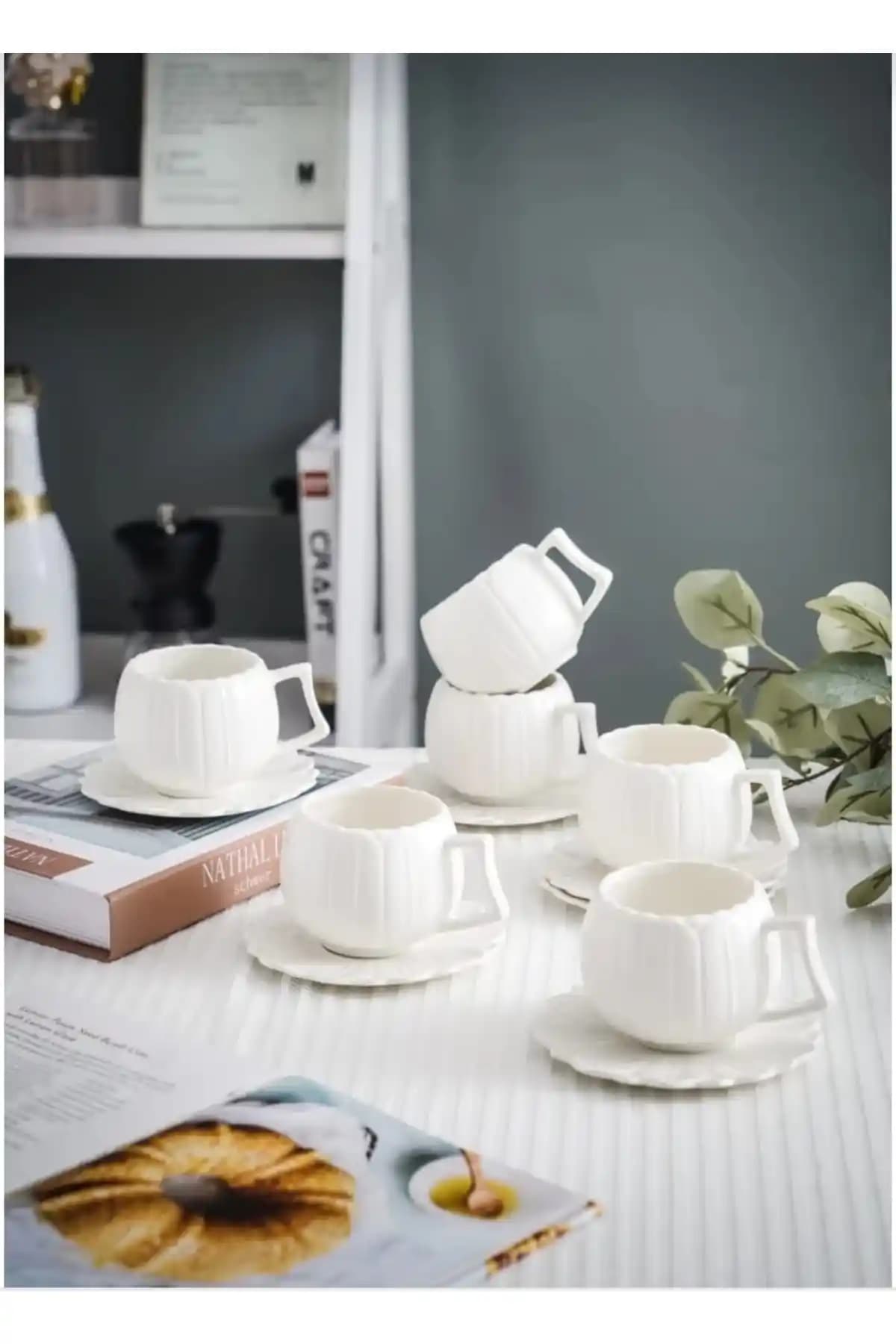 Akkoyunlu Home 6 Kişilik Papatya Kahve Fincanı Takımı Klasik ve Şık Tasarım