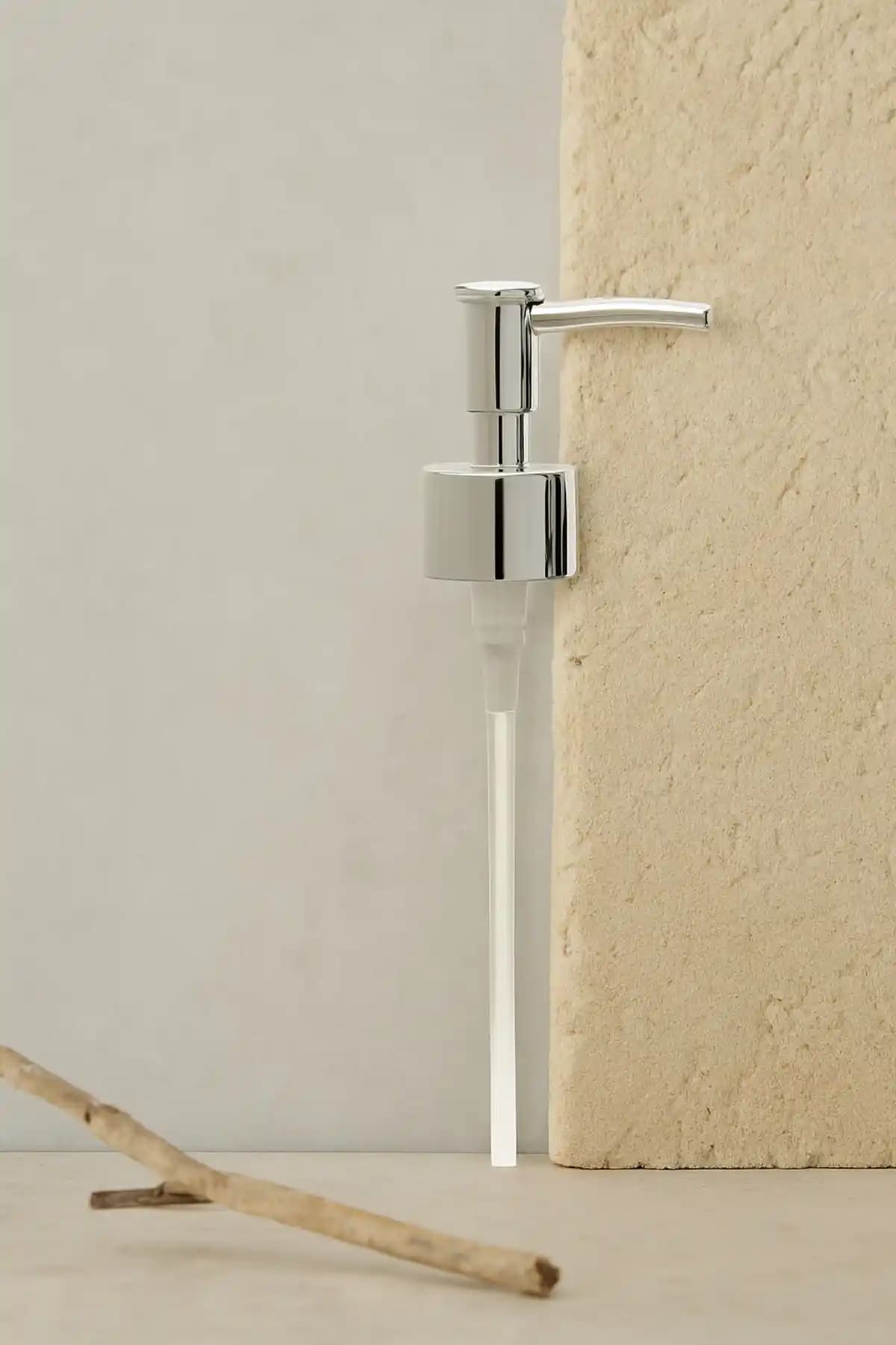 Anadolu Saray Sıvı Sabun Pompası Yedek Pompa Modern Tasarım ve Dayanıklılık