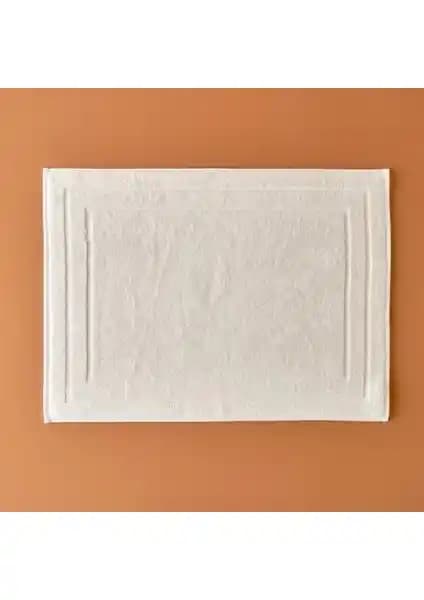 Bella Maison %100 Pamuk Premium Dorita Ayak Havlusu Yüksek Kalite ve Konfor Sunar