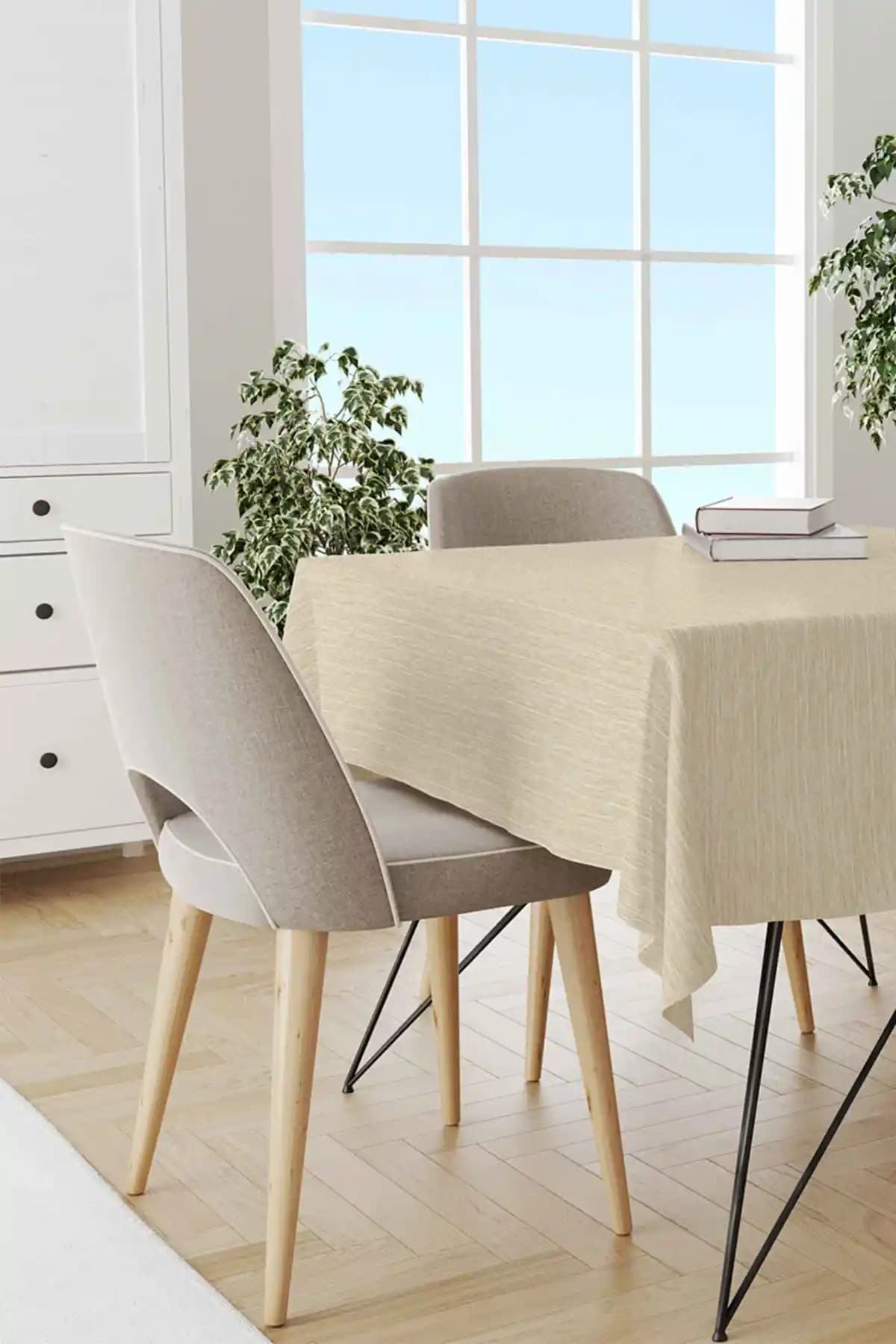 EMSahome Masa Örtüsü Muşamba: Şık ve Dayanıklı Masa Koruma Çözümü