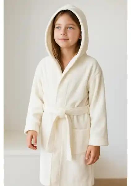 Ender Home CottonVerse Çocuk ve Gençler İçin Yüksek Kaliteli Kapşonlu Bornoz Özellikleri ve Kullanım Alanları