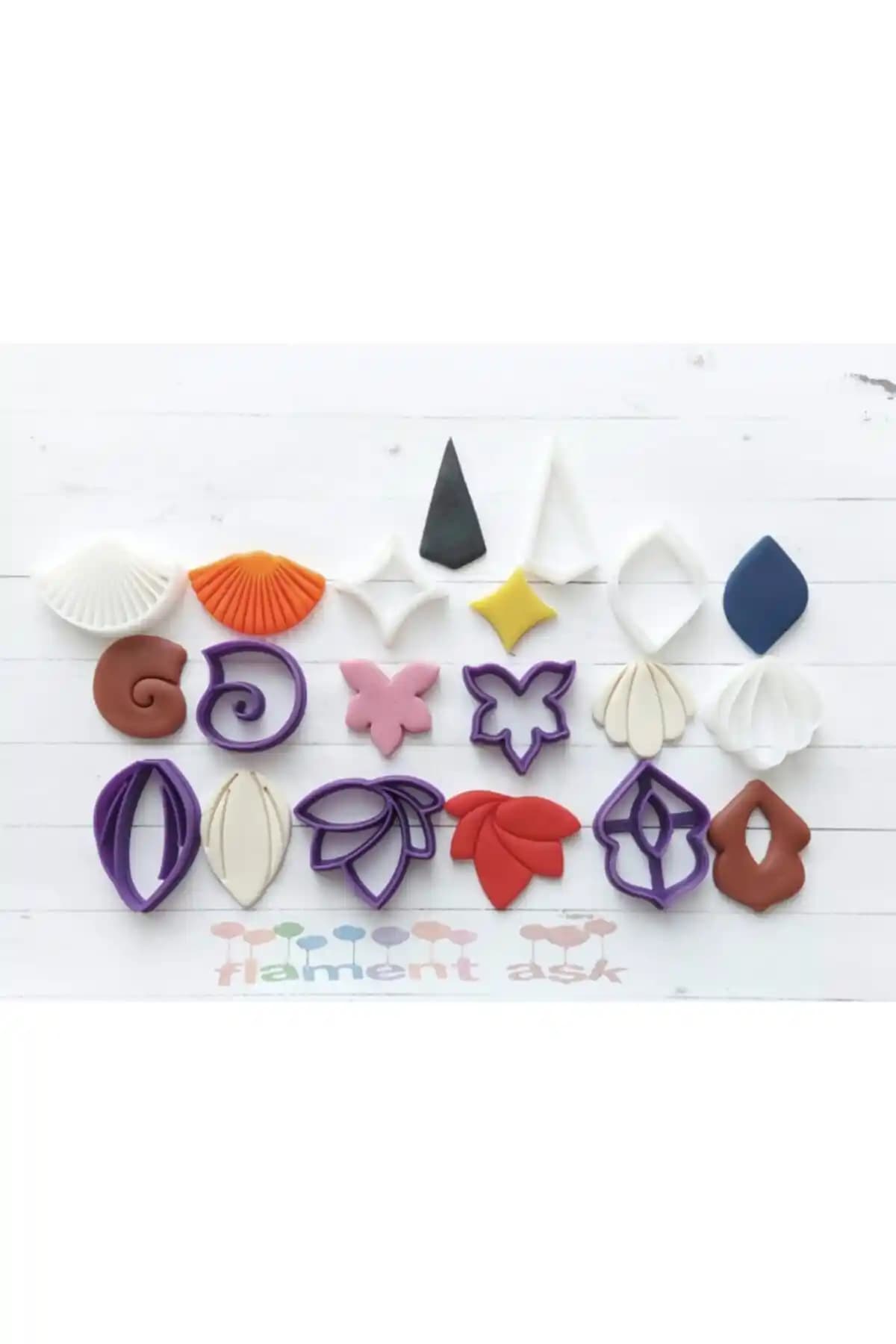 Flament Aşk Polimer Kil Kalıp: Çok Renkli ve Dayanıklı Tasarım Aracı