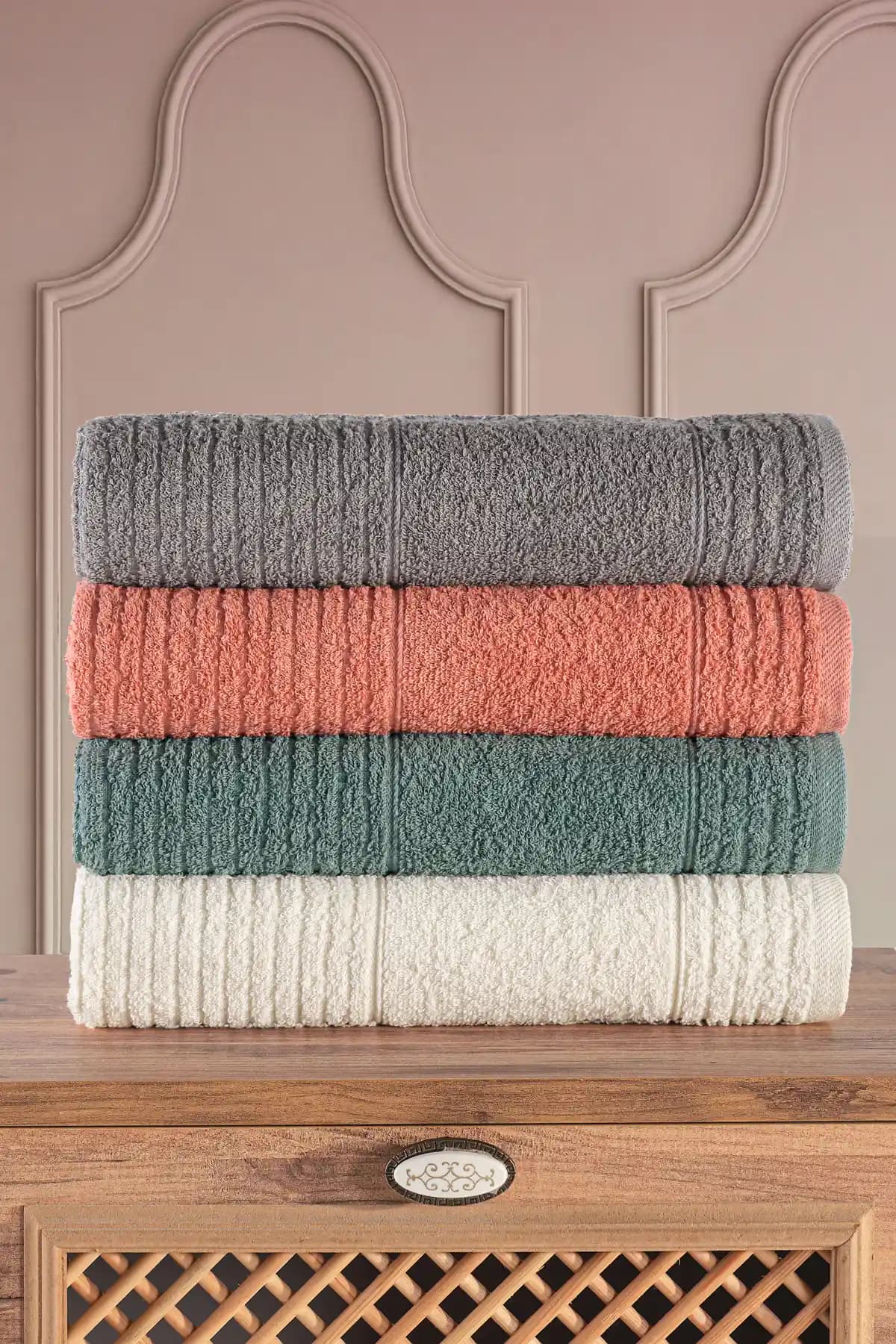 Güvenal Deniz 4'lü Pamuk Yüz Havlusu: Yüksek Kalite ve Şıklık Sunan Pratik Set