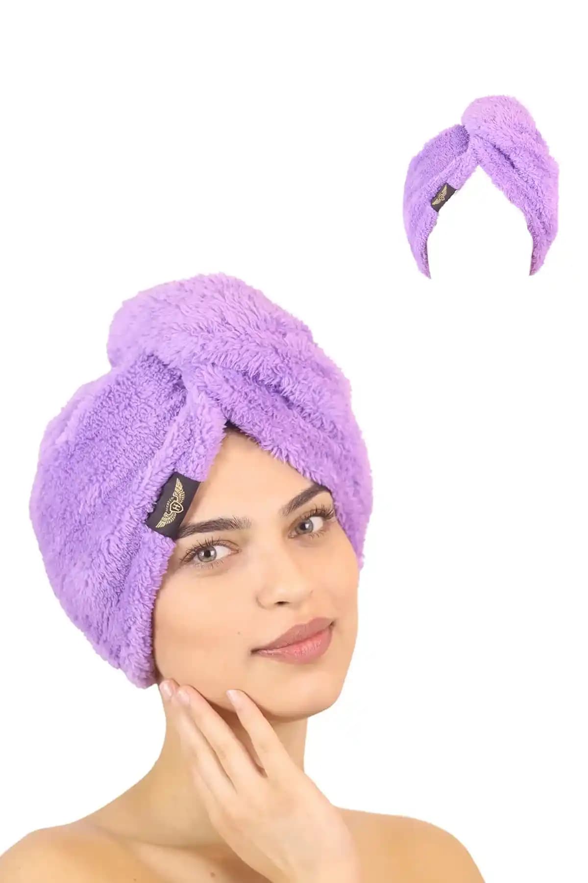 Heriya Tekli Mikrofiber Saç Havlusu: Hafif ve Yüksek Emiciliğiyle Pratik Bir Çözüm