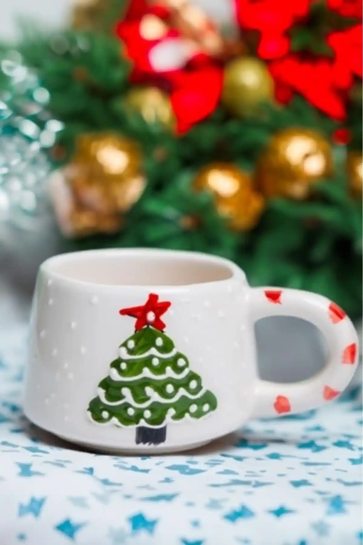 İlbay Çini Takı Yılbaşı Temalı Seramik Kupa - Geleneksel ve Modern Tasarım