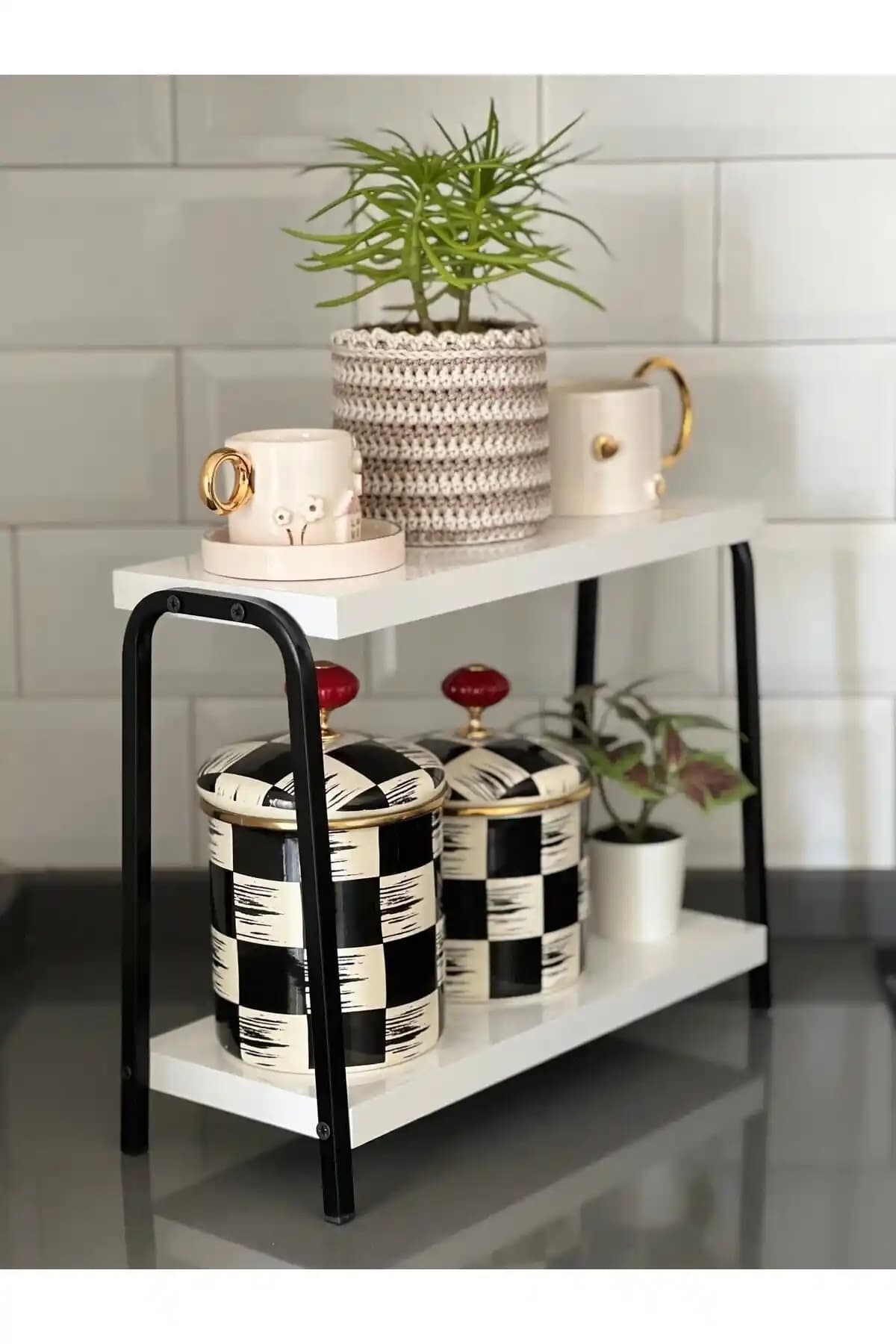 Kafe SS Sweet Smile Mutfak Rafı Modern ve Fonksiyonel Tasarım ile Ev Dekorasyonunu Tamamlar