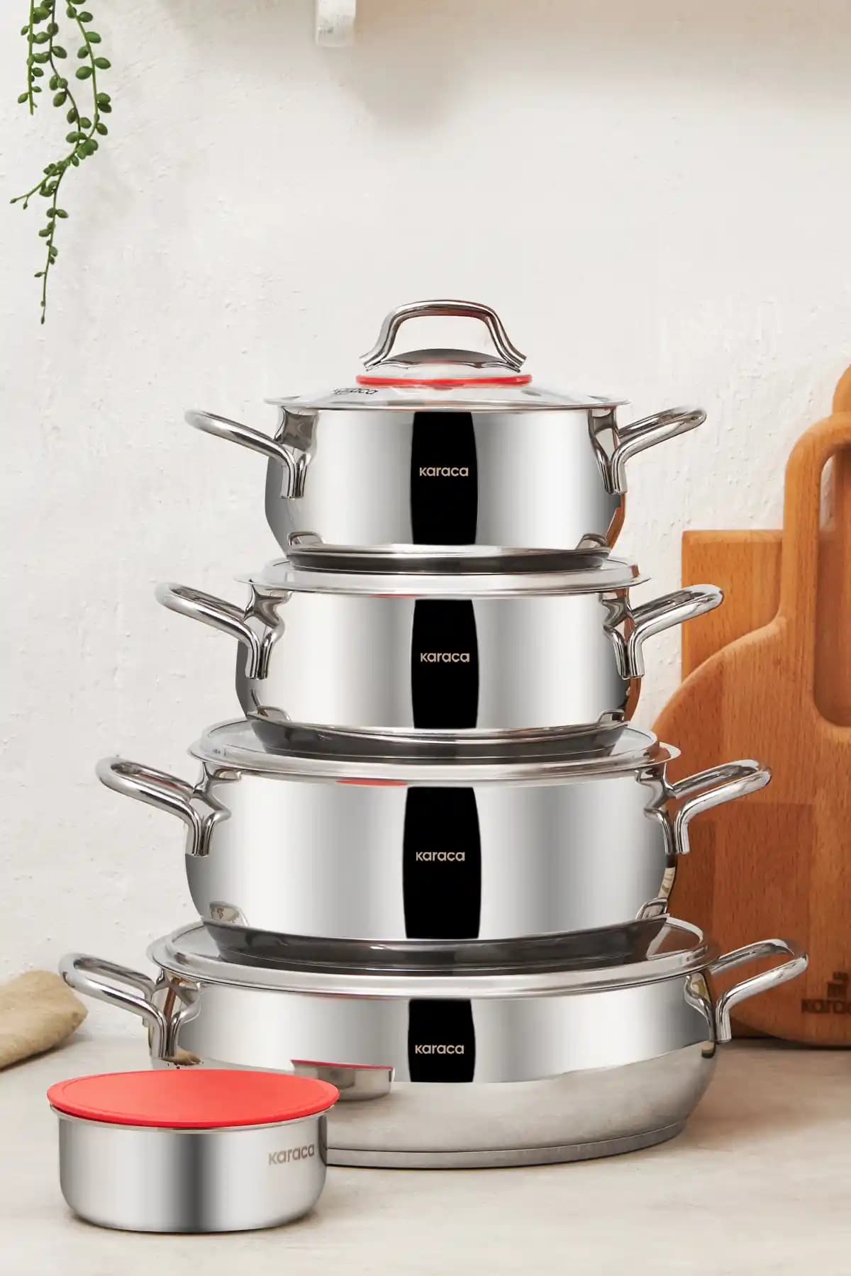 Karaca Emirgan XL 10 Parça Çelik Tencere Seti: Dayanıklı ve Estetik Mutfak Çözümü