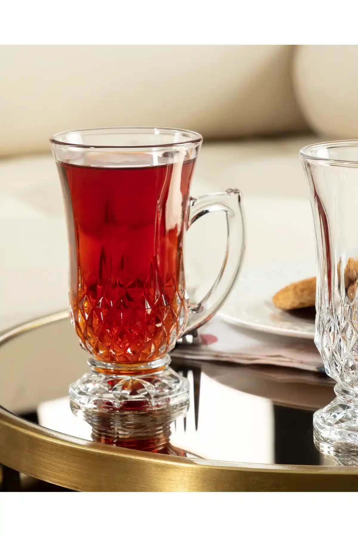 Madame Coco Audrey 4'lü Cam Çay Fincanı Seti Şıklık ve Dayanıklılığı Bir Arada Sunar