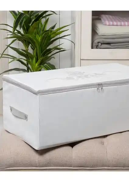 Madame Coco Çiçek Desen Baskılı Beyaz Hurç ile Evinizde Düzen ve Şıklık Sağlayın