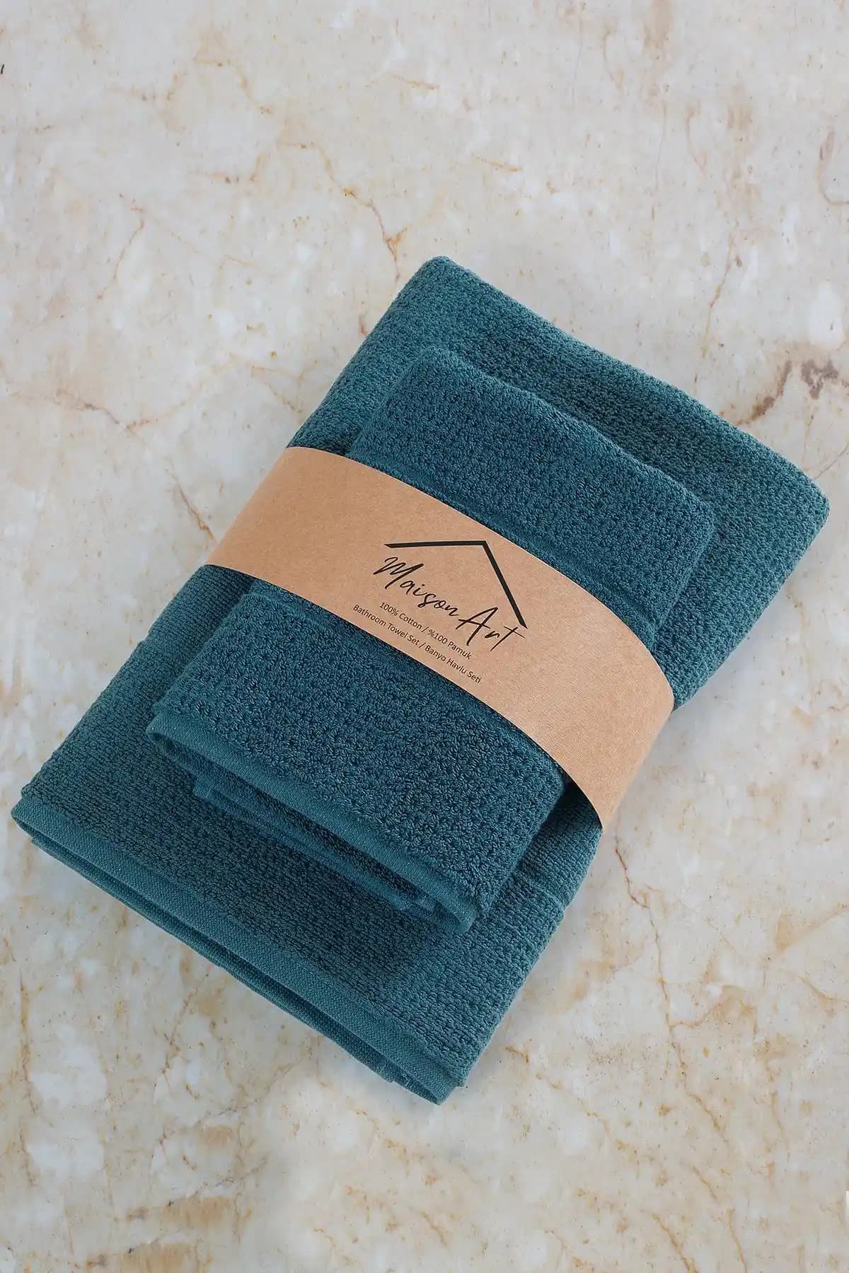 MaisonArt Royal Banyo Havlu Seti: Şıklık ve Fonksiyonellik Sunan Pamuklu Tasarım